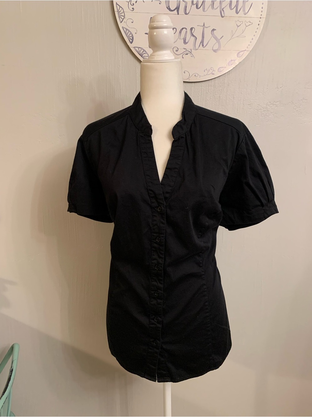 Fred David Black Short-Sleeve Button-Front Blouse
